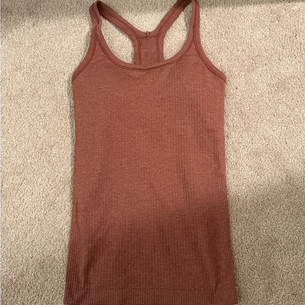 ♥️LULULEMON EBB TO STREET TANK♥️
